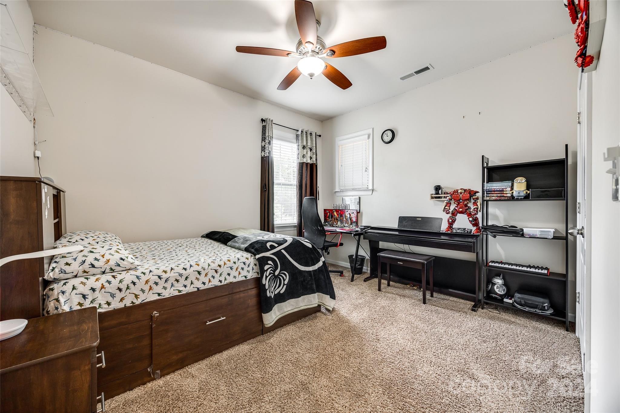 Hawks Creek - Residential