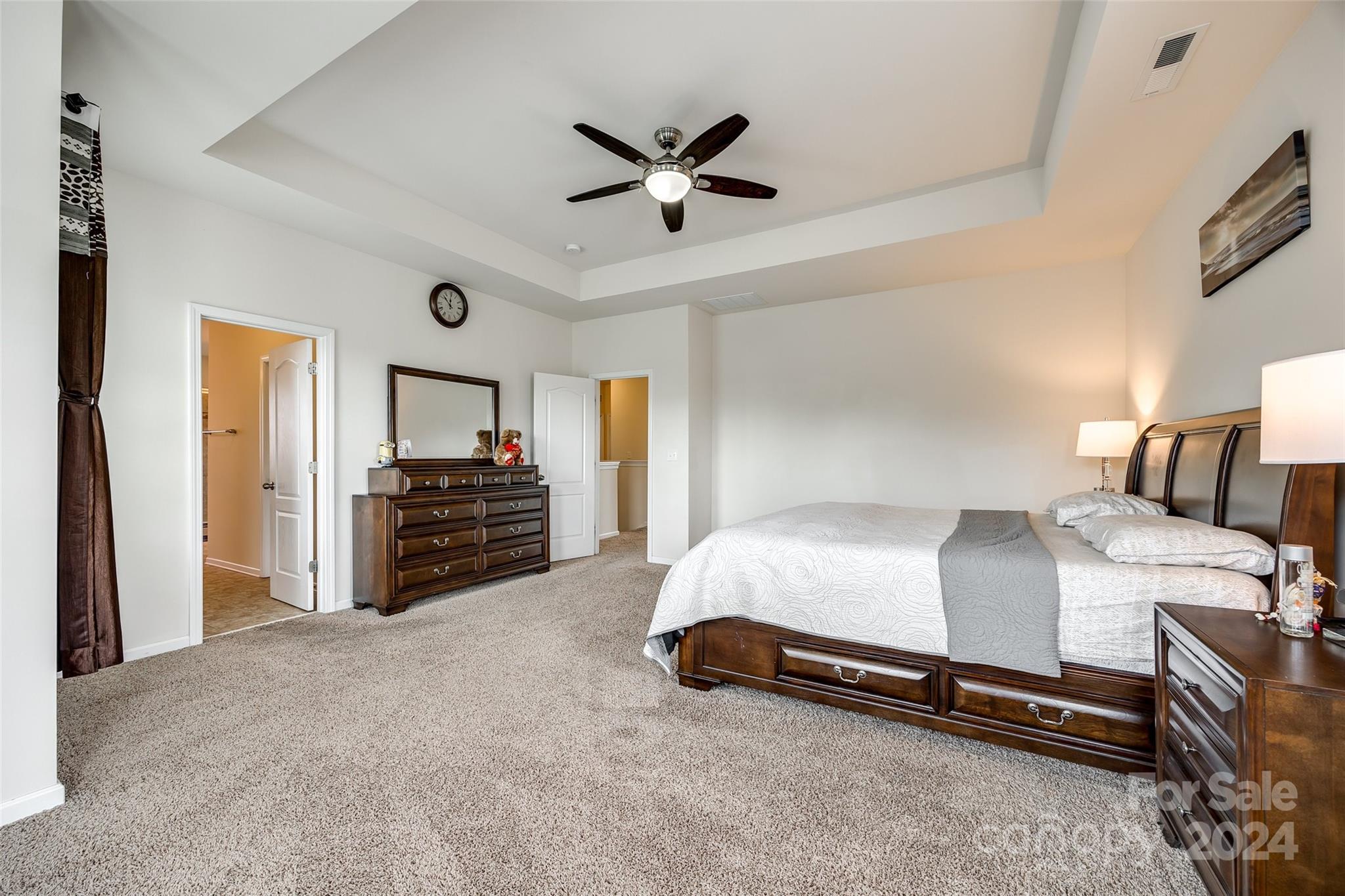 Hawks Creek - Residential