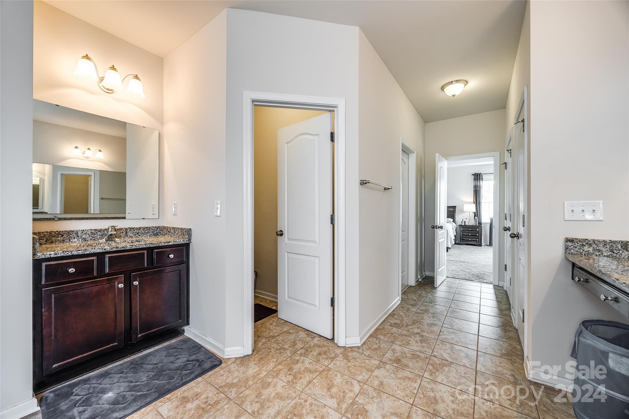 Hawks Creek - Residential