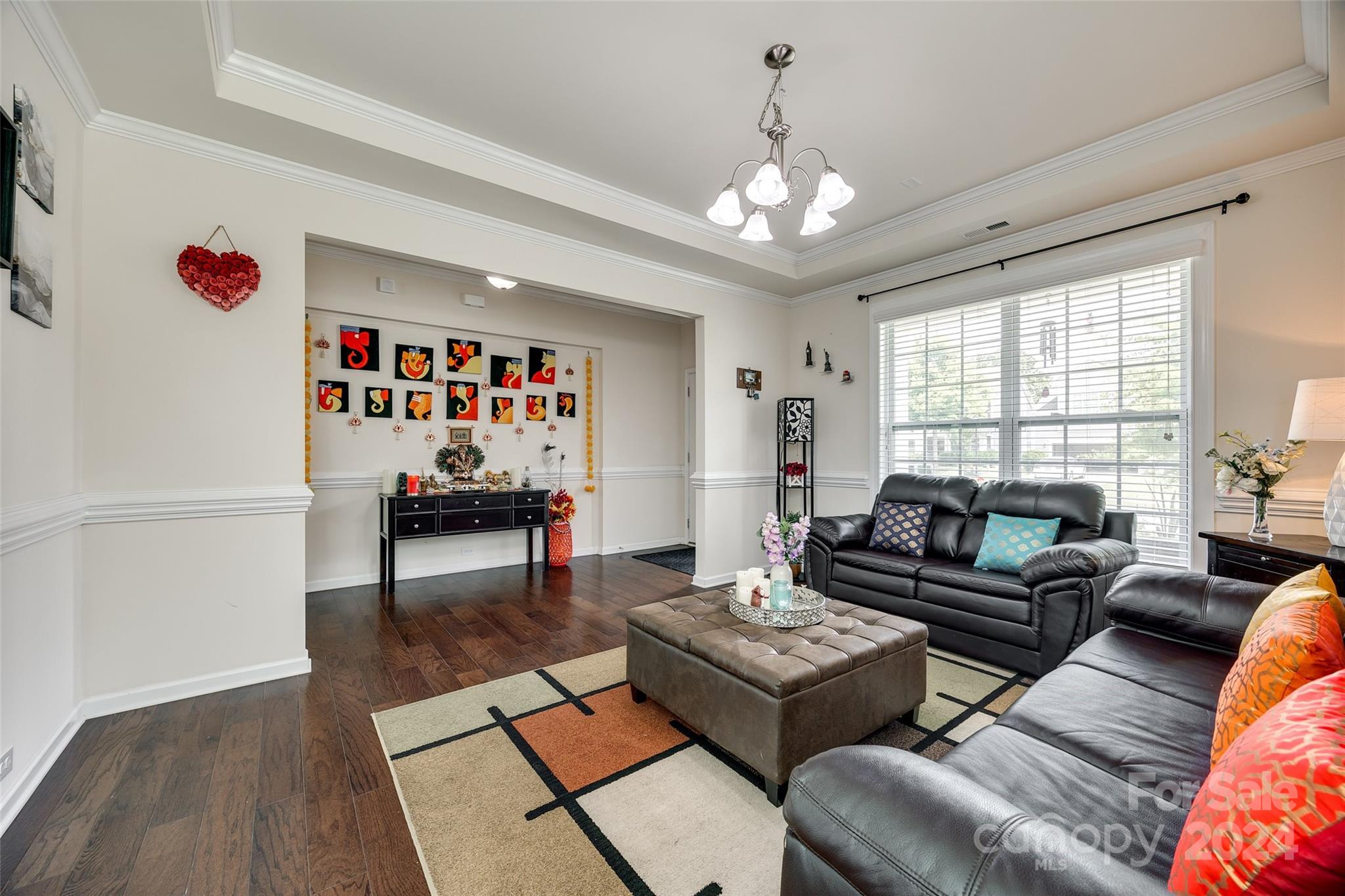 Hawks Creek - Residential