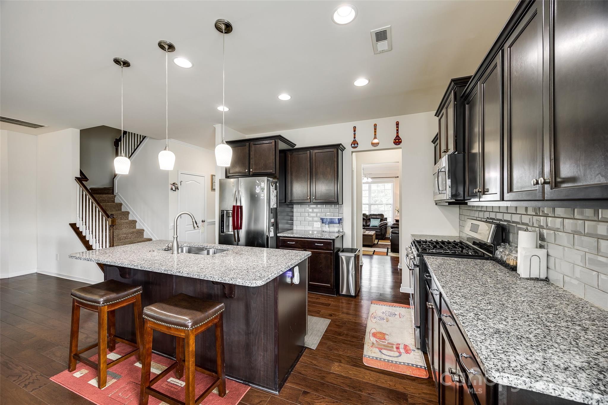 Hawks Creek - Residential