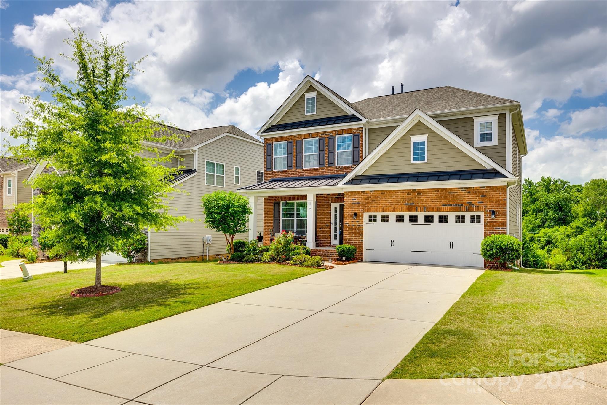 Hawks Creek - Residential