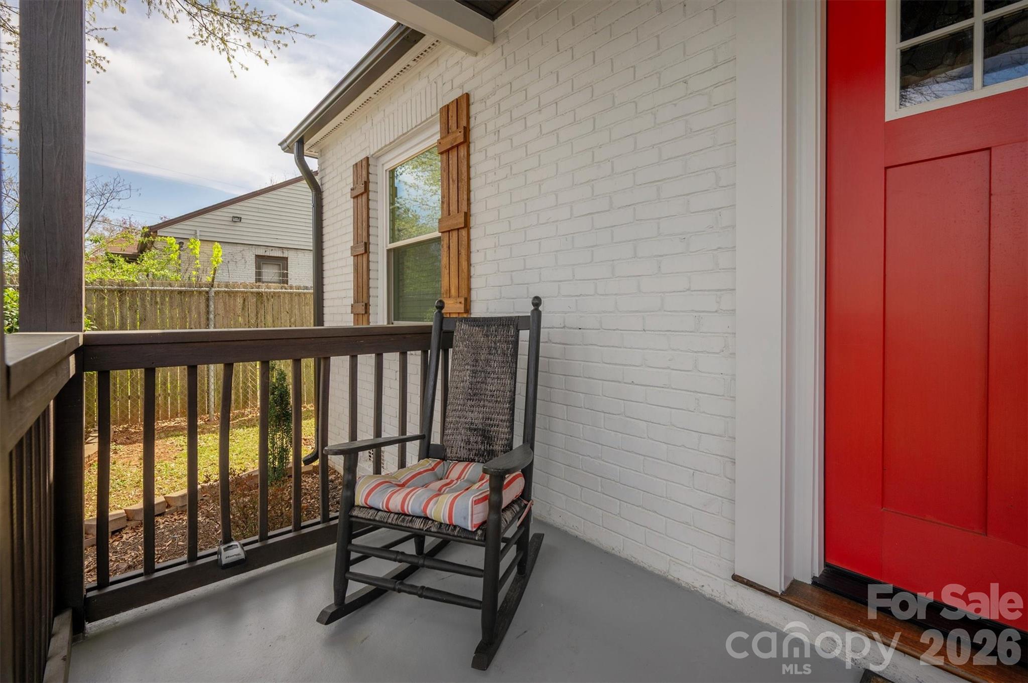 307 E Peterson Drive