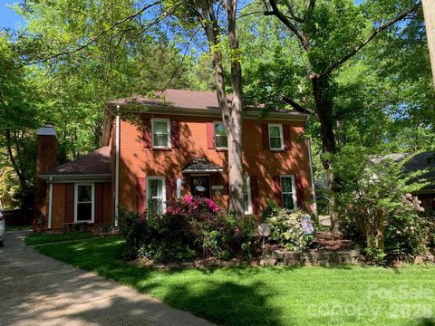 Photo of 9607 Riddick Place, Matthews, NC 28105 (MLS # 4374870)