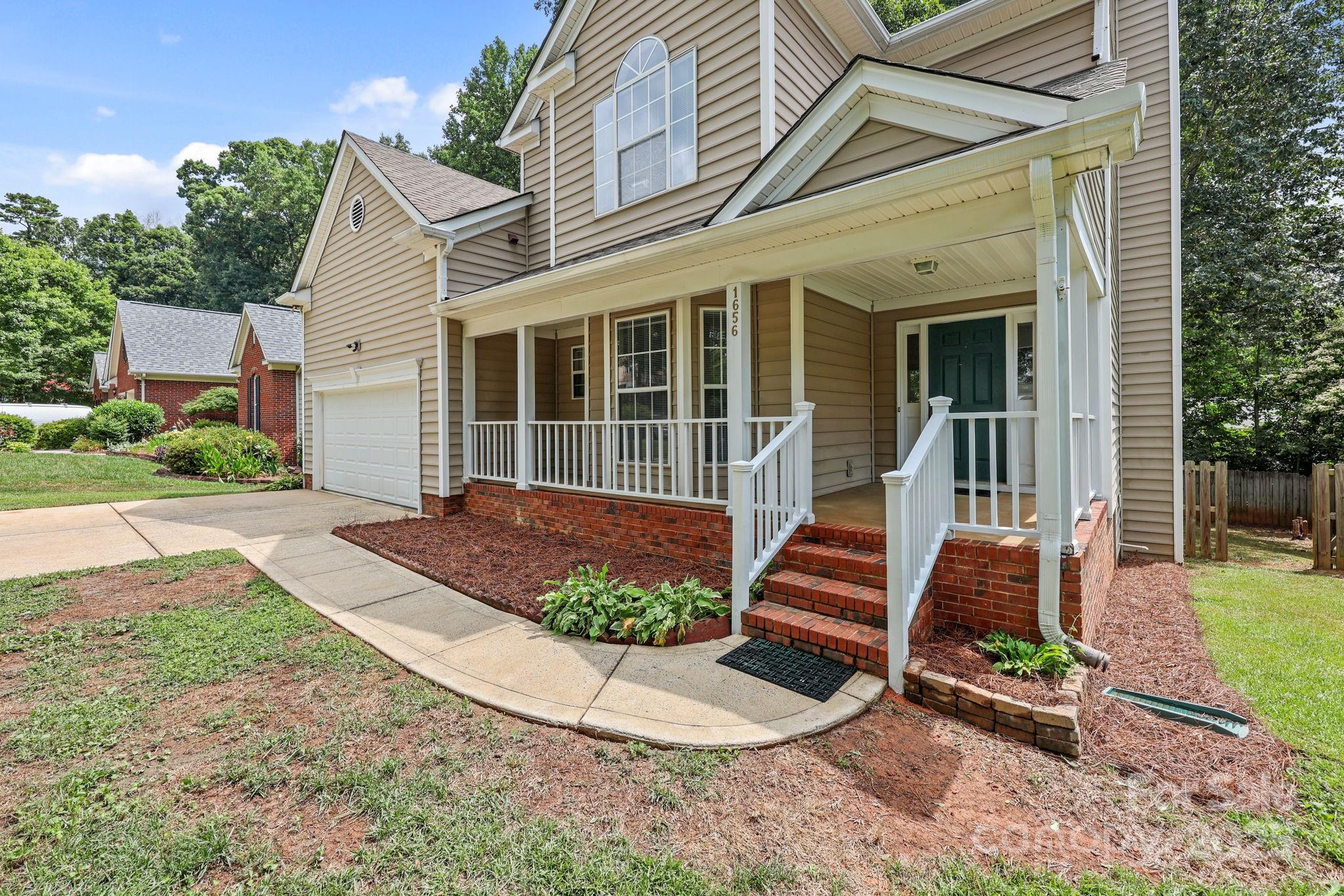 1656 Heather Glen Road
