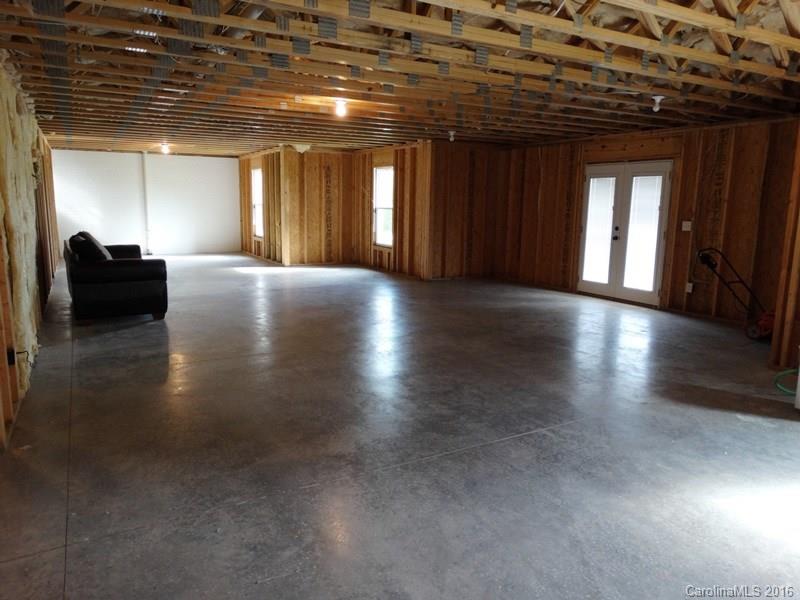 Winding Creek - Residential