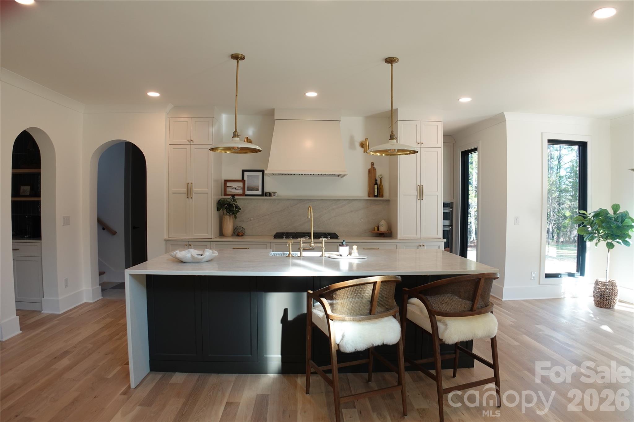 449 W North Corner Road