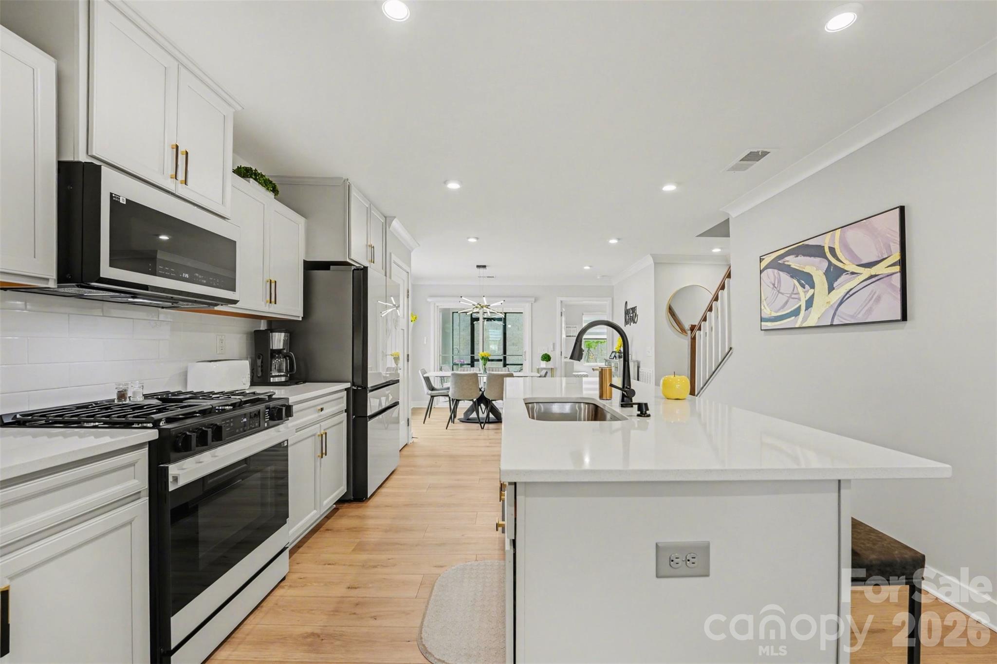 115 Jameson Park Drive 1