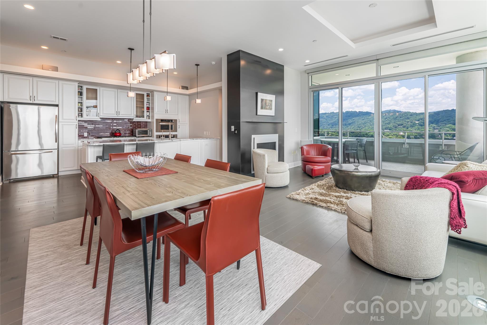 The Residence at 151 - Residential