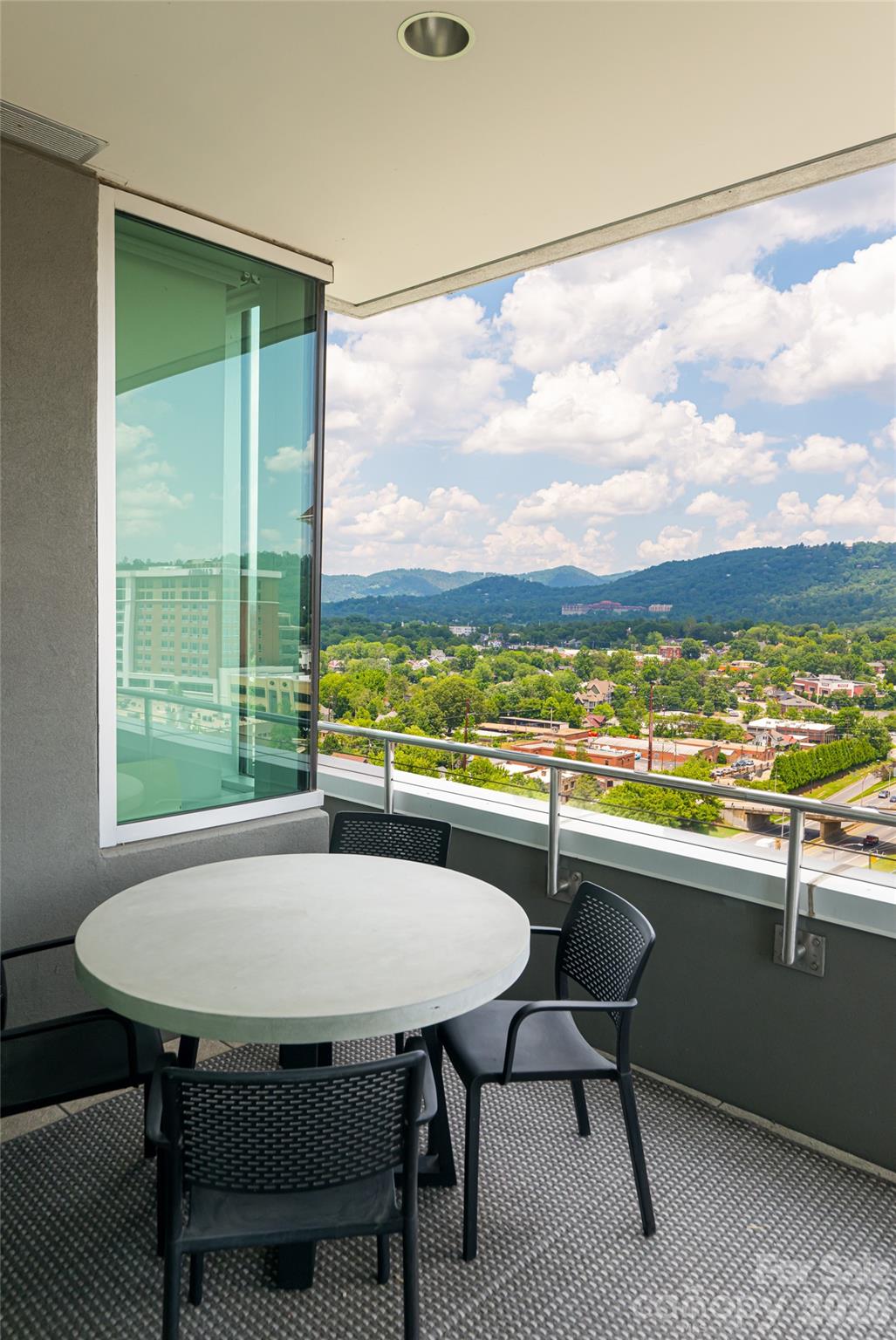 The Residence at 151 - Residential