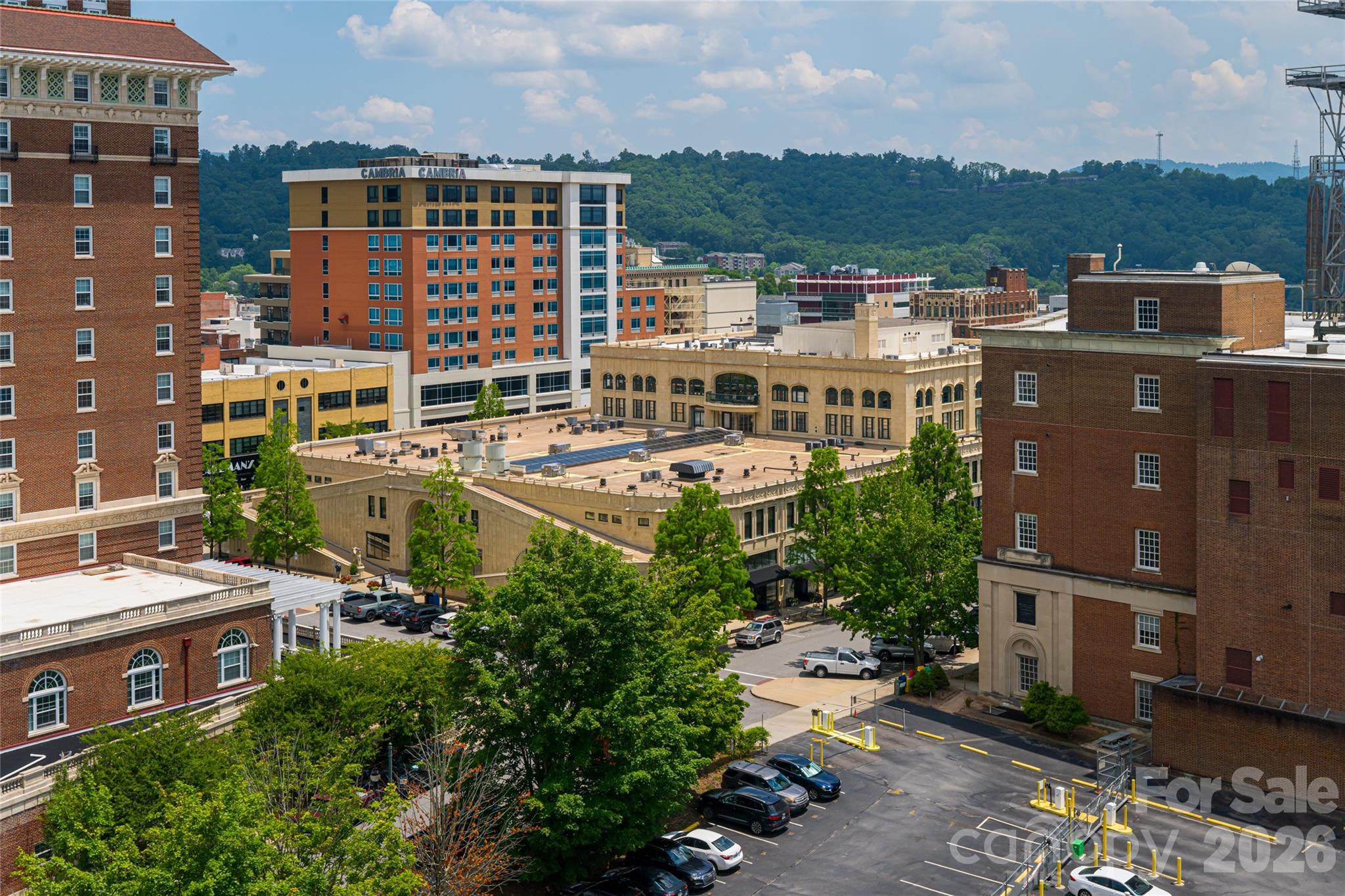 The Residence at 151 - Residential