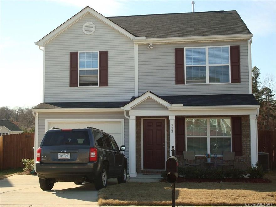 Nice two story home, large master bedroom with shower and tub, walk-in closet, a large kitchen with bar, privacy fenced back yard. Convenient to I-85. Established neighborhood with community pool. In Autumn Ridge community.