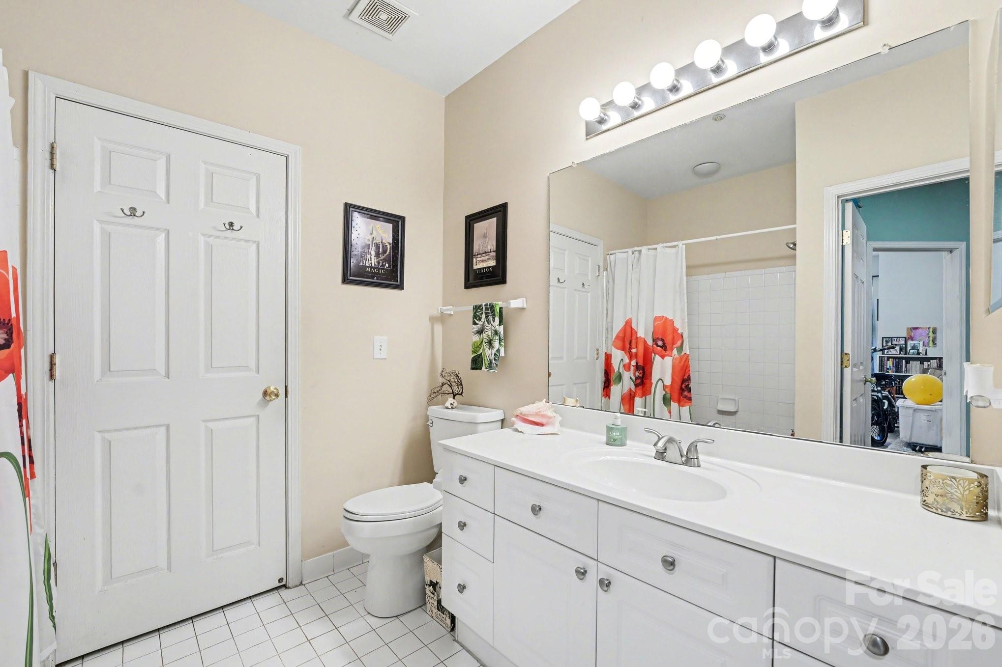 Spinnaker Reach - Residential