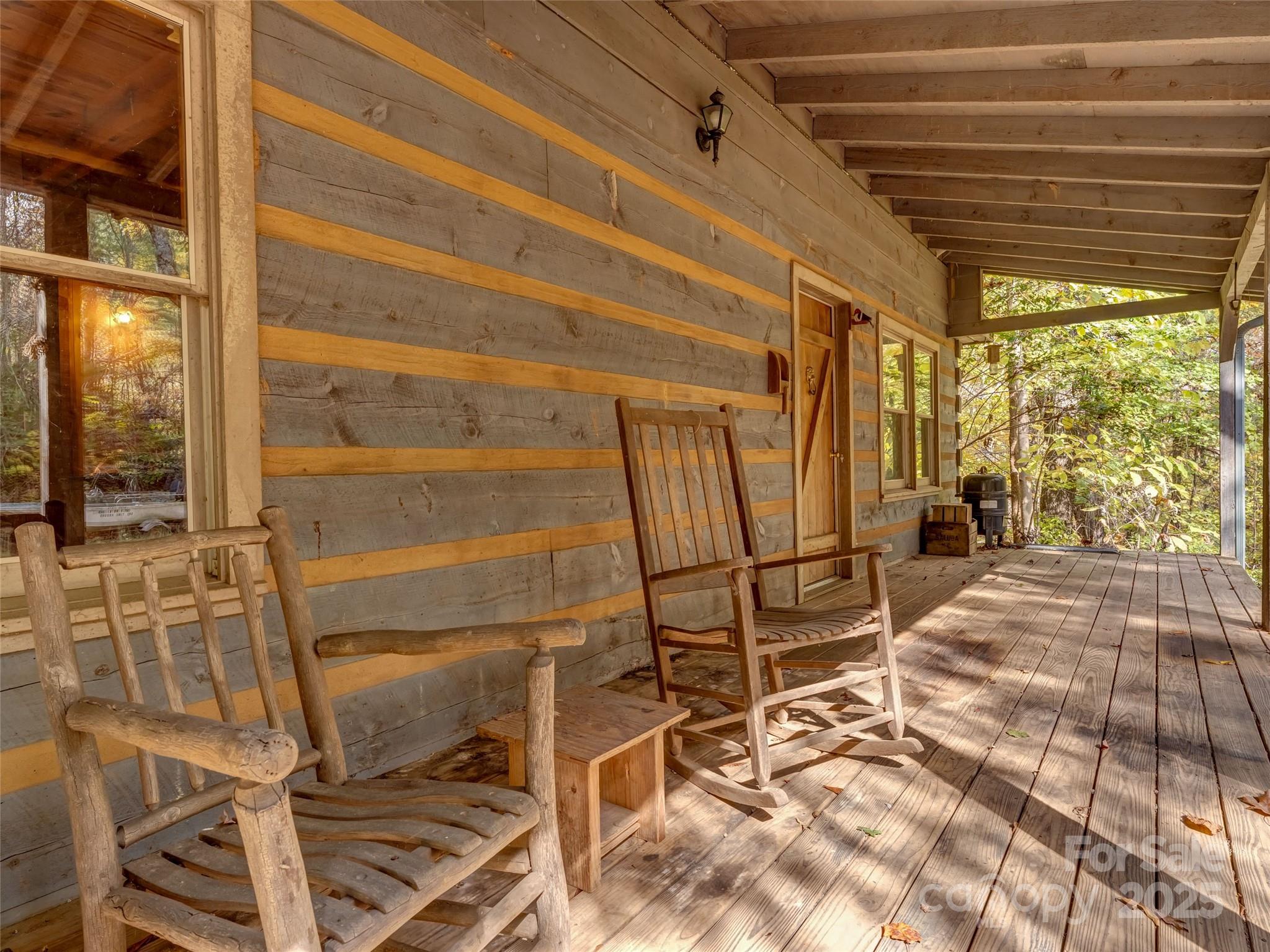 6130 Howard Gap Road