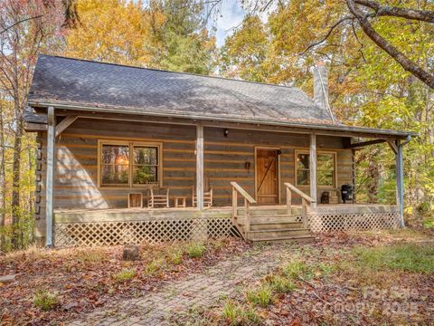 6130 Howard Gap Road Saluda NC 28773