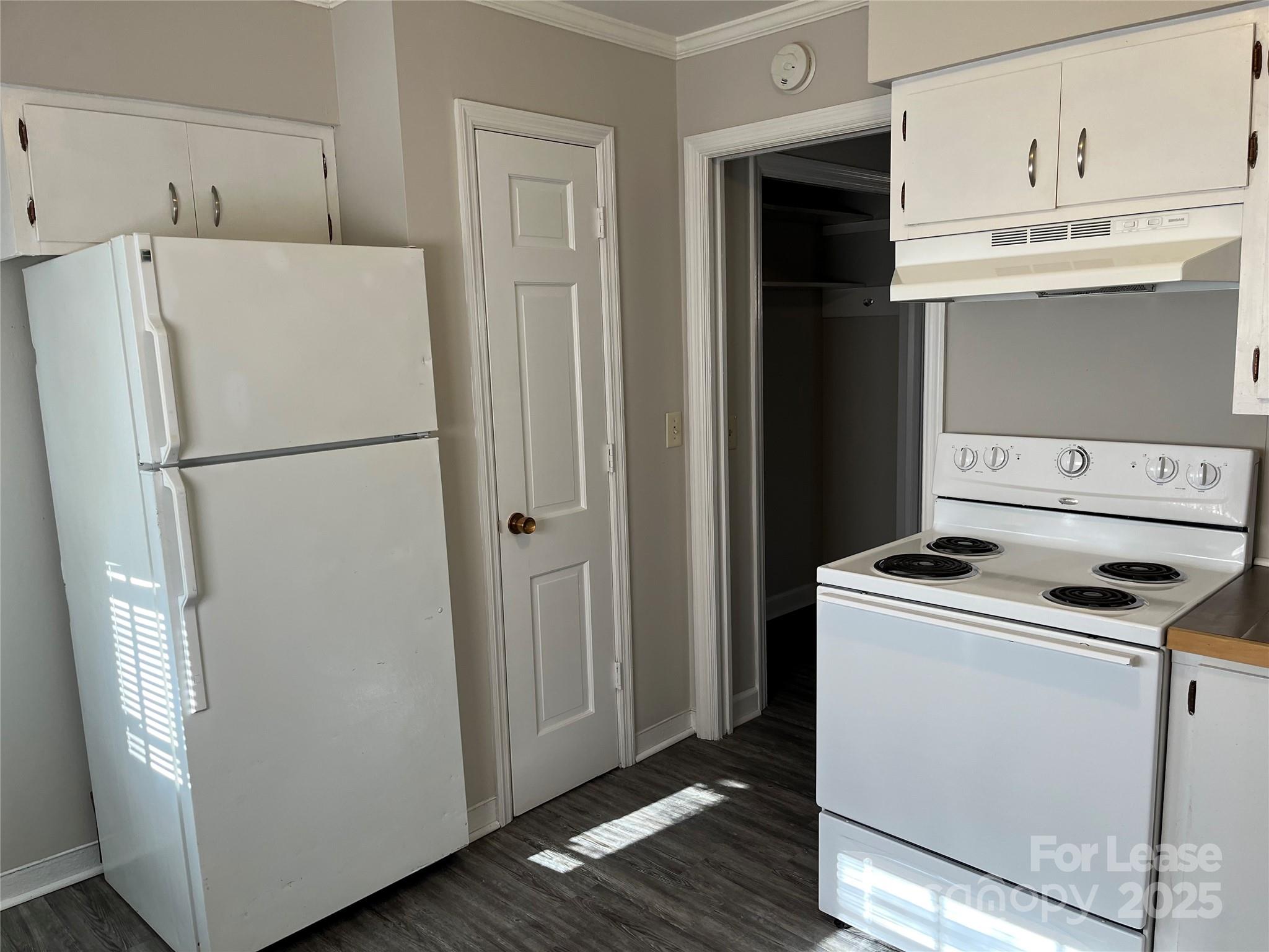 600 Montgomery Avenue 3