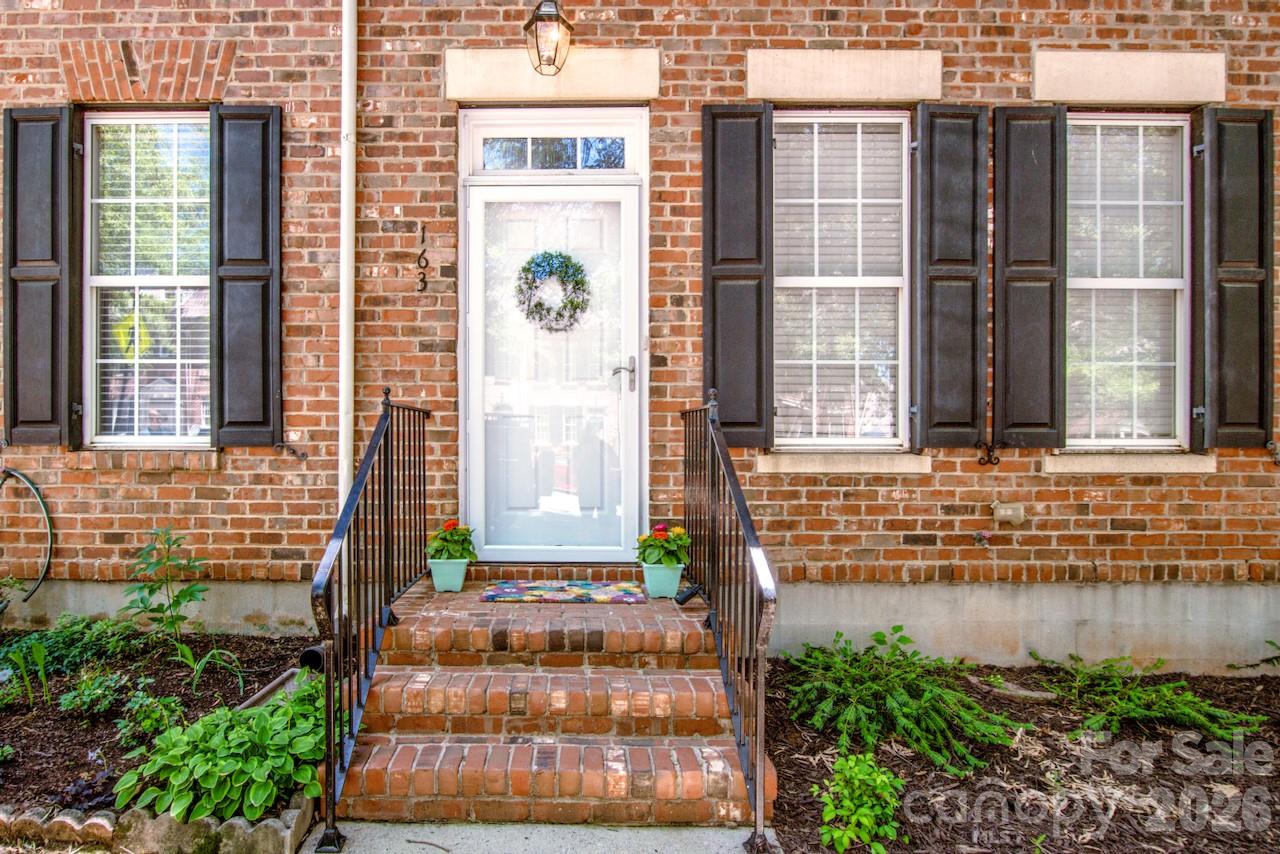 163 Singleton Road