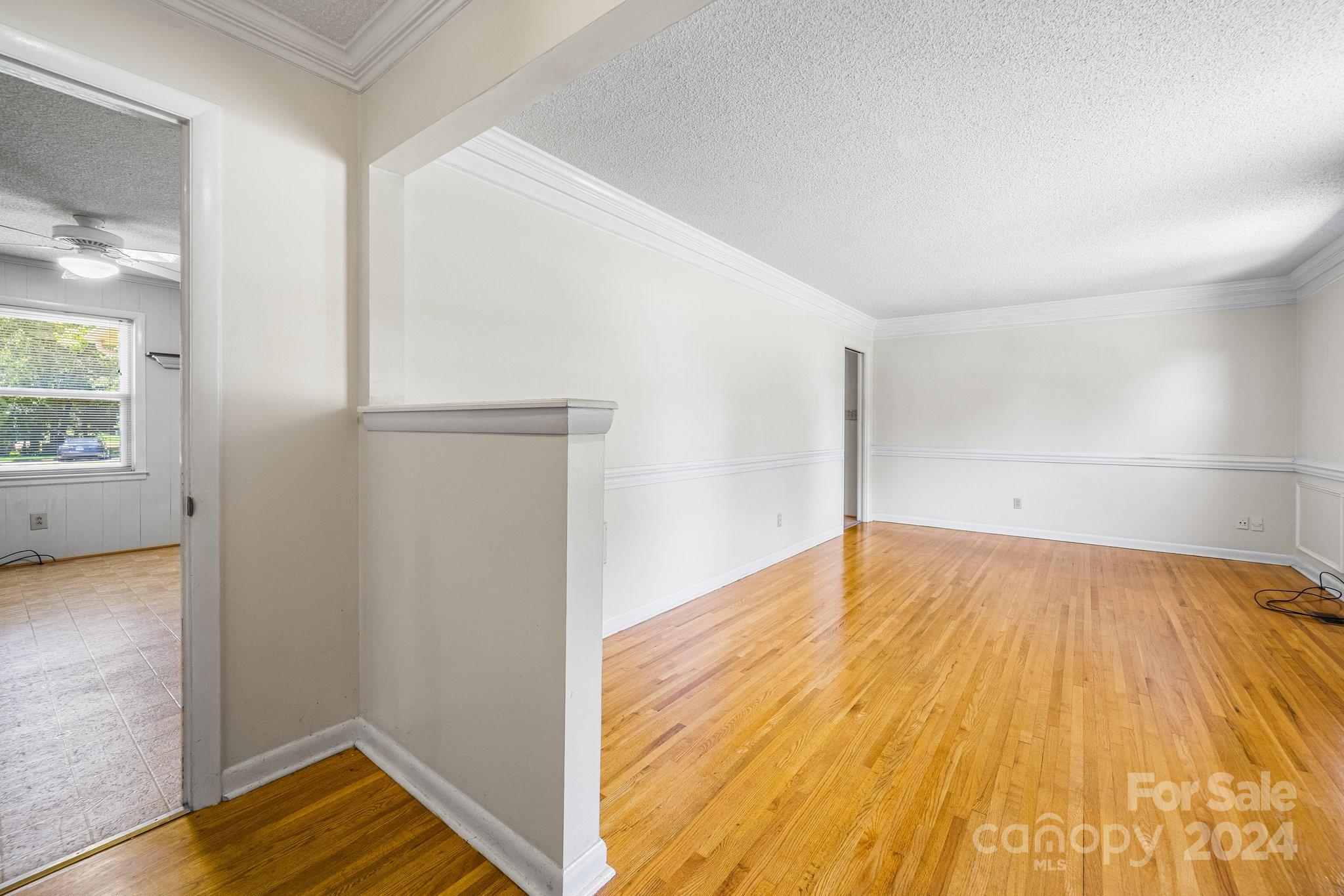 Point Largo - Residential