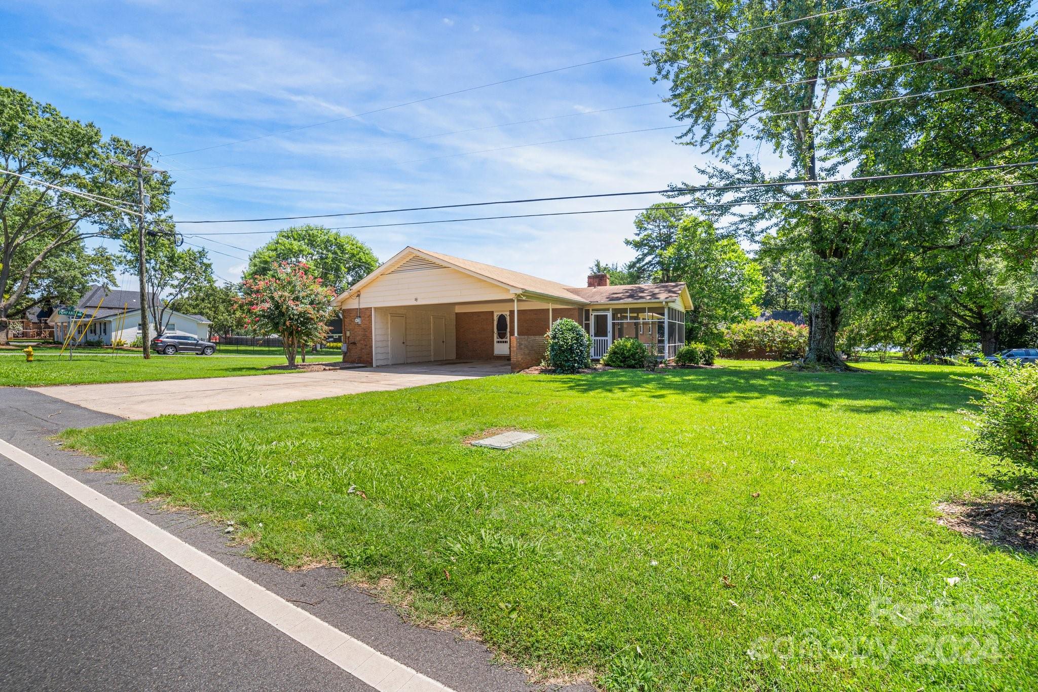 Point Largo - Residential