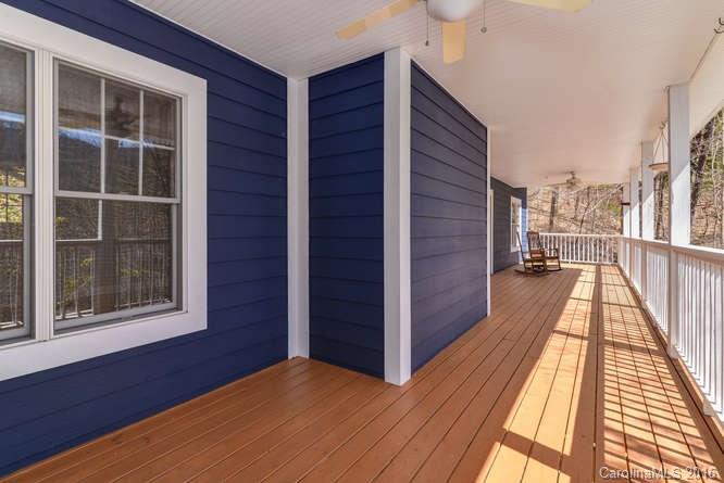 Saddle Ridge - Residential