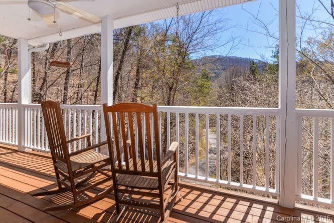 Saddle Ridge - Residential