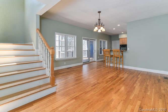 Saddle Ridge - Residential