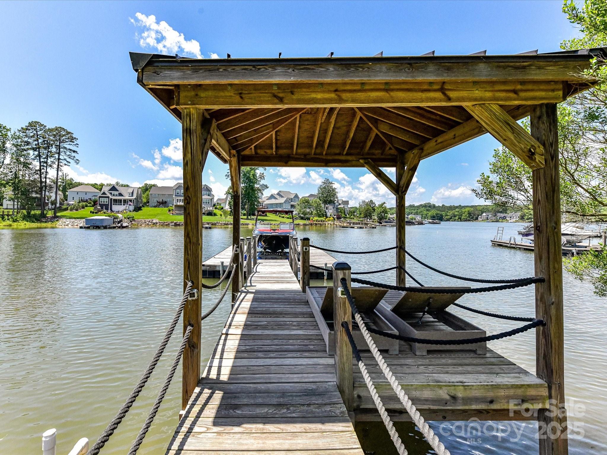 Sisters Cove - Residential