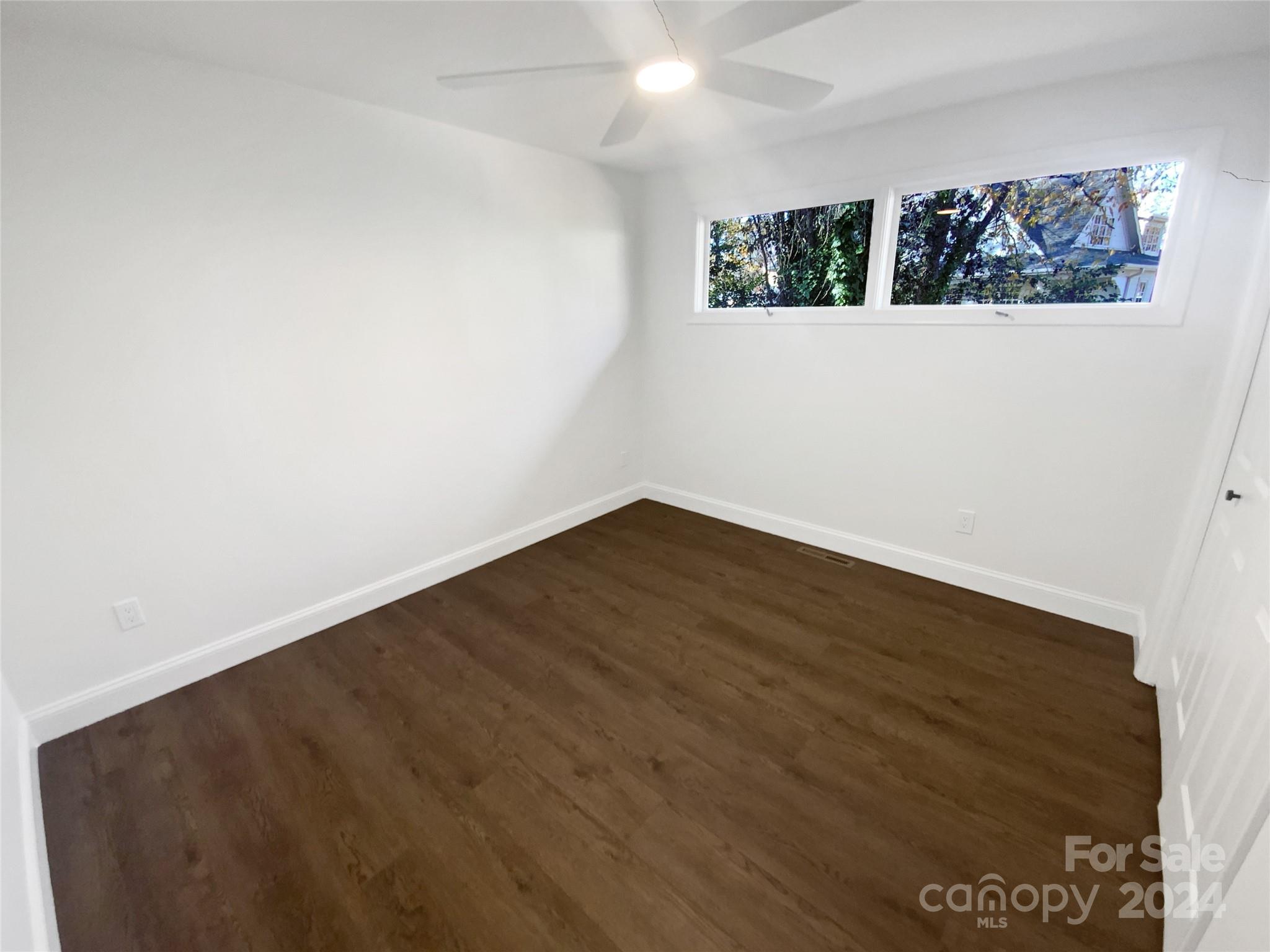 Beverly Woods - Residential