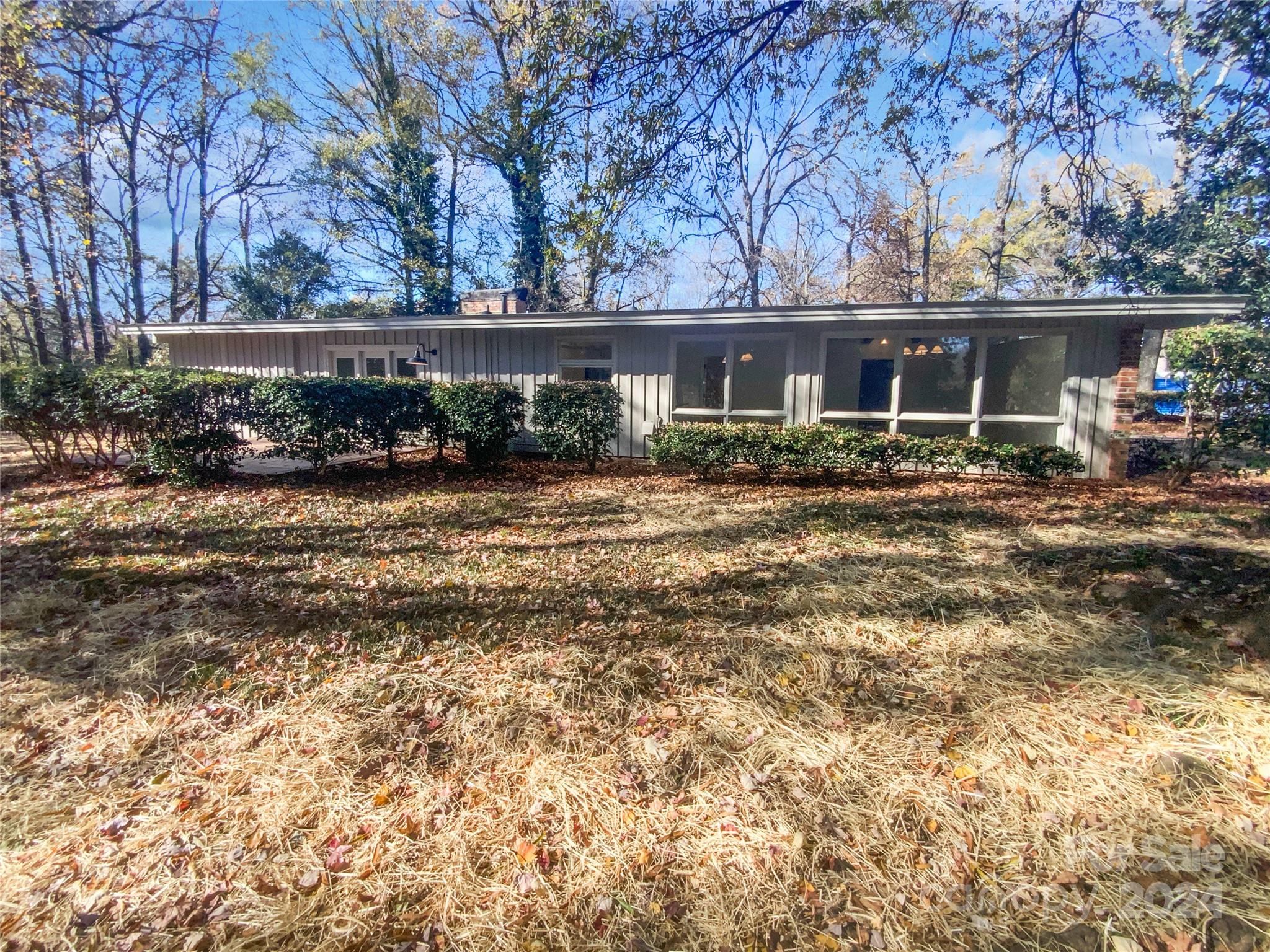 Beverly Woods - Residential