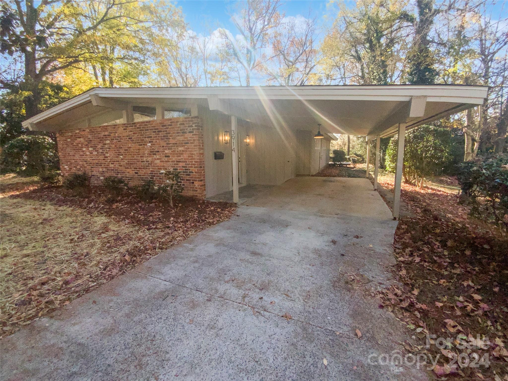 Beverly Woods - Residential