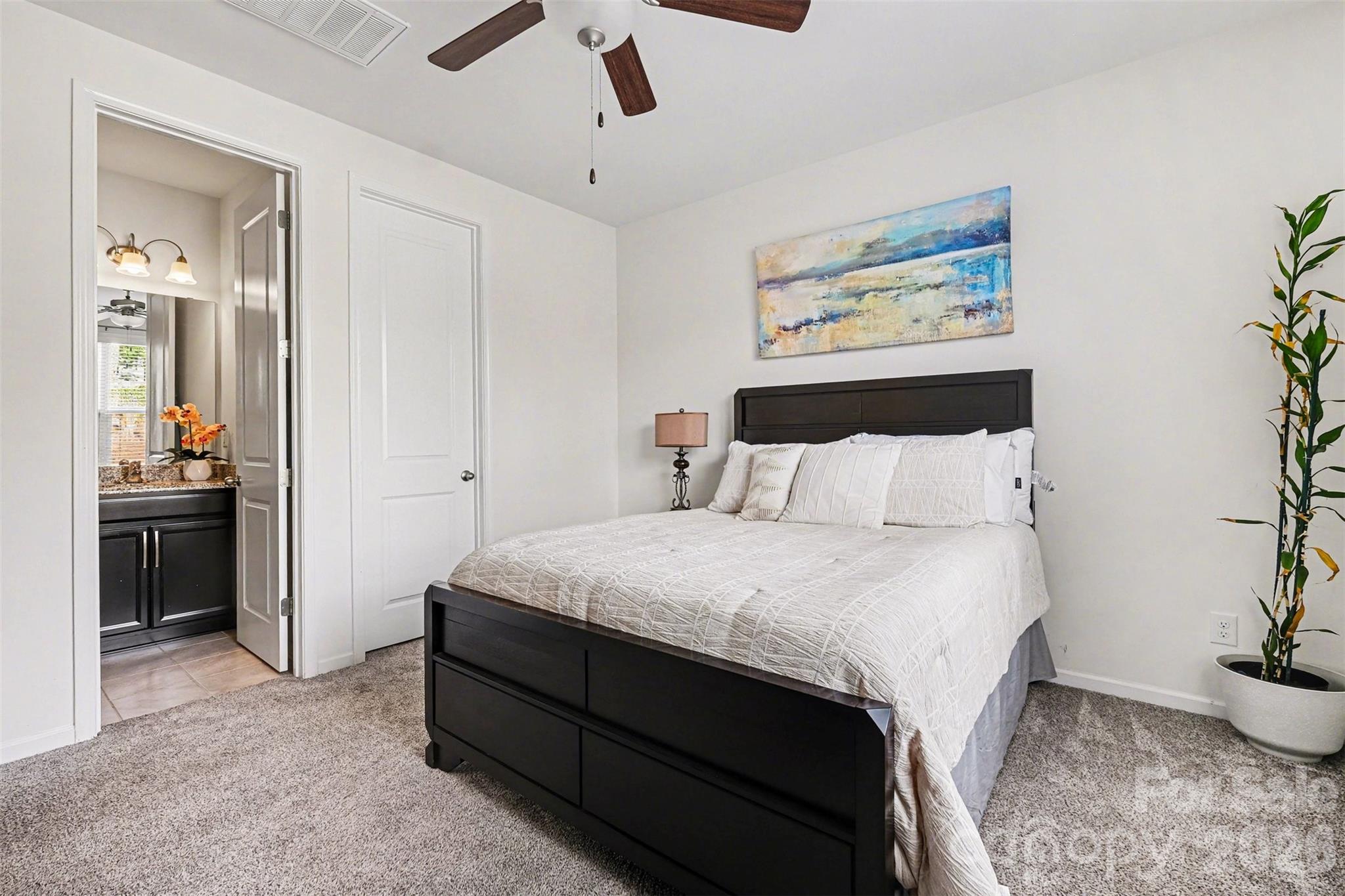 Cobblestone Manor - Residential