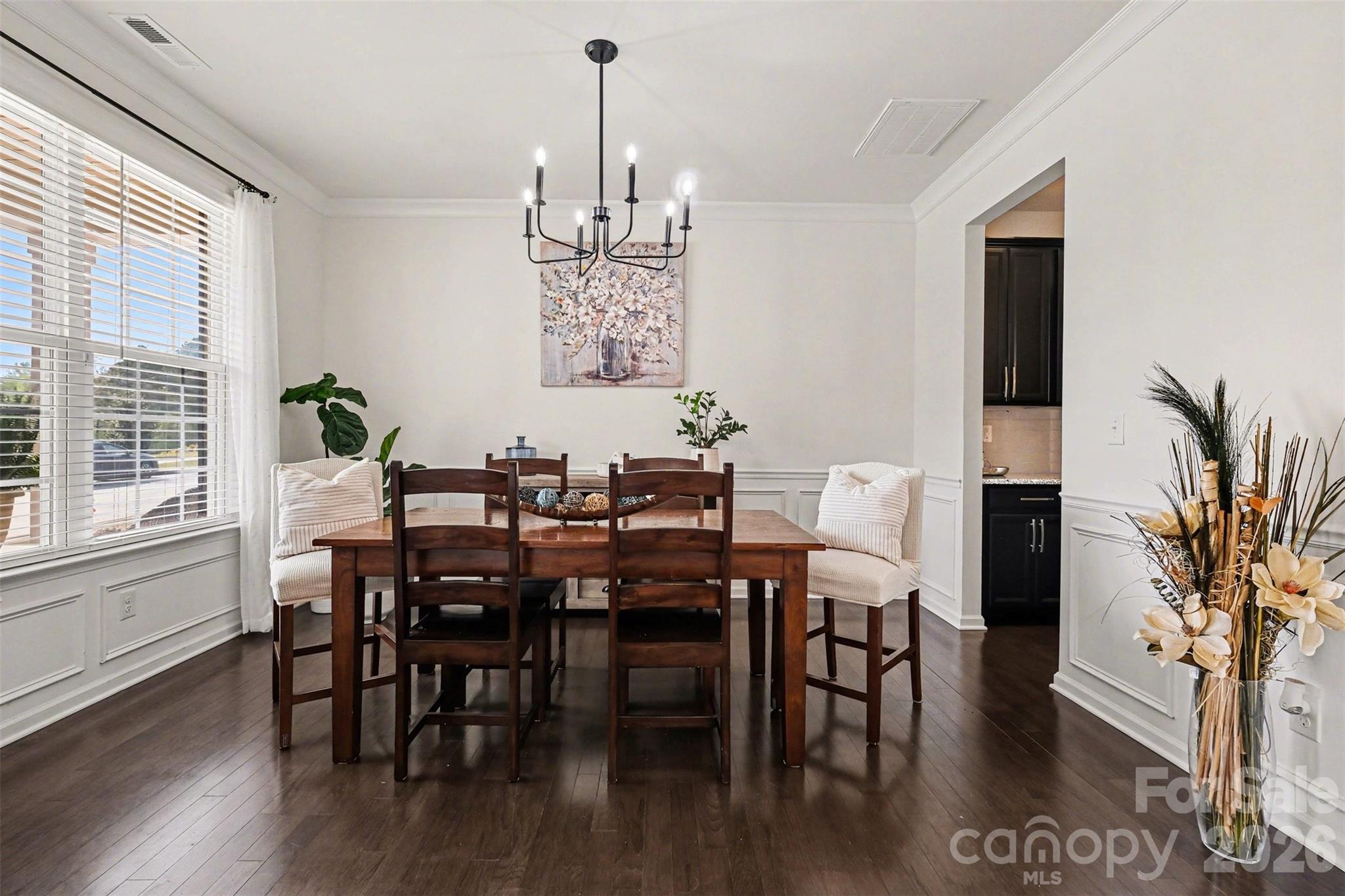 Cobblestone Manor - Residential