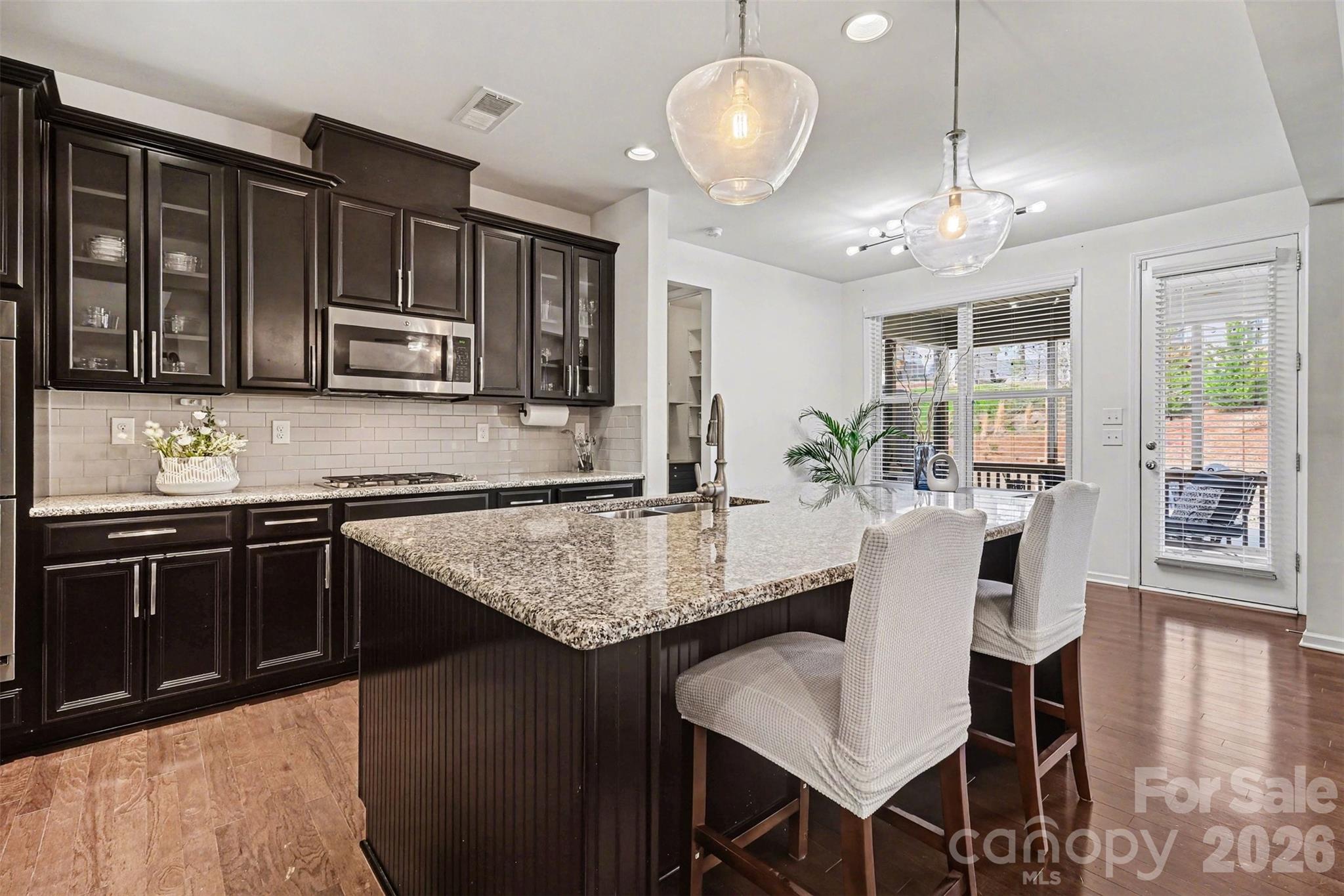 Cobblestone Manor - Residential