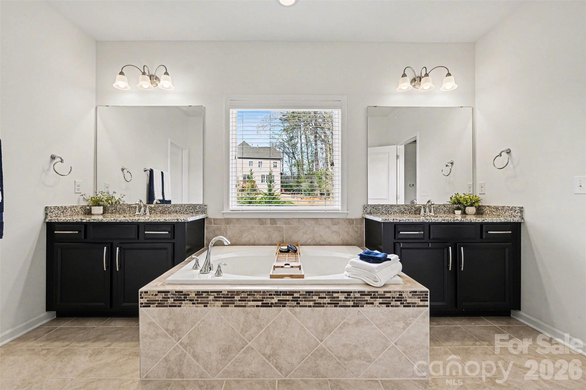 Cobblestone Manor - Residential