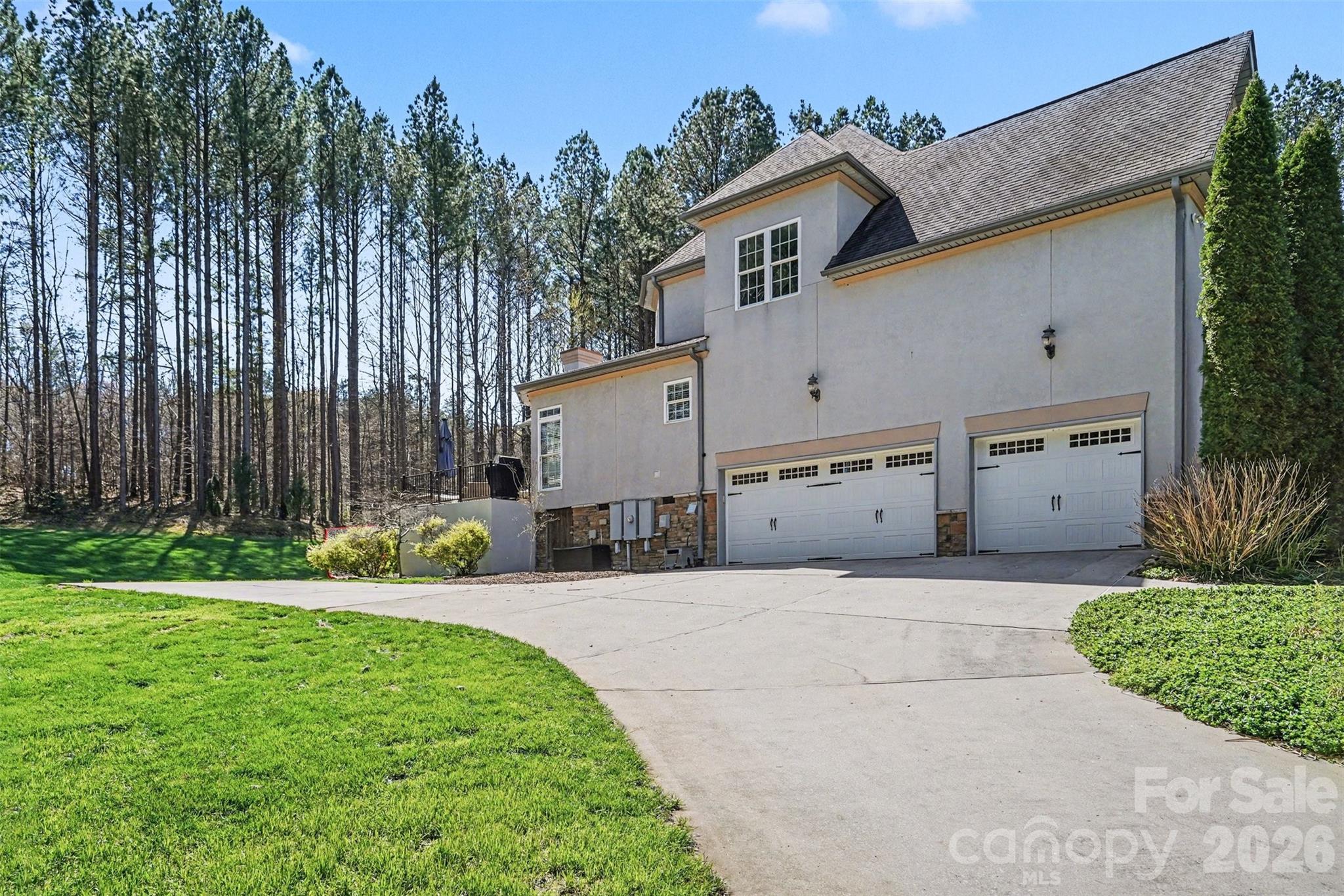 Winding Forest - Residential