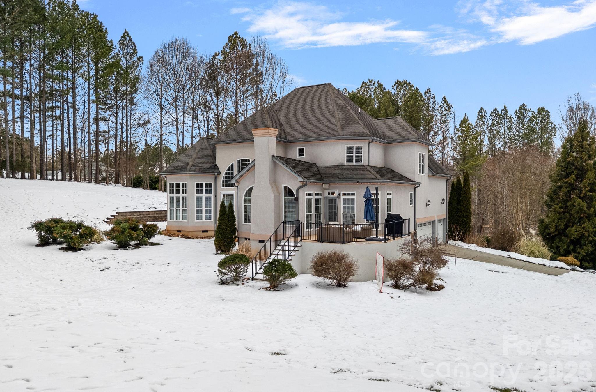 Winding Forest - Residential