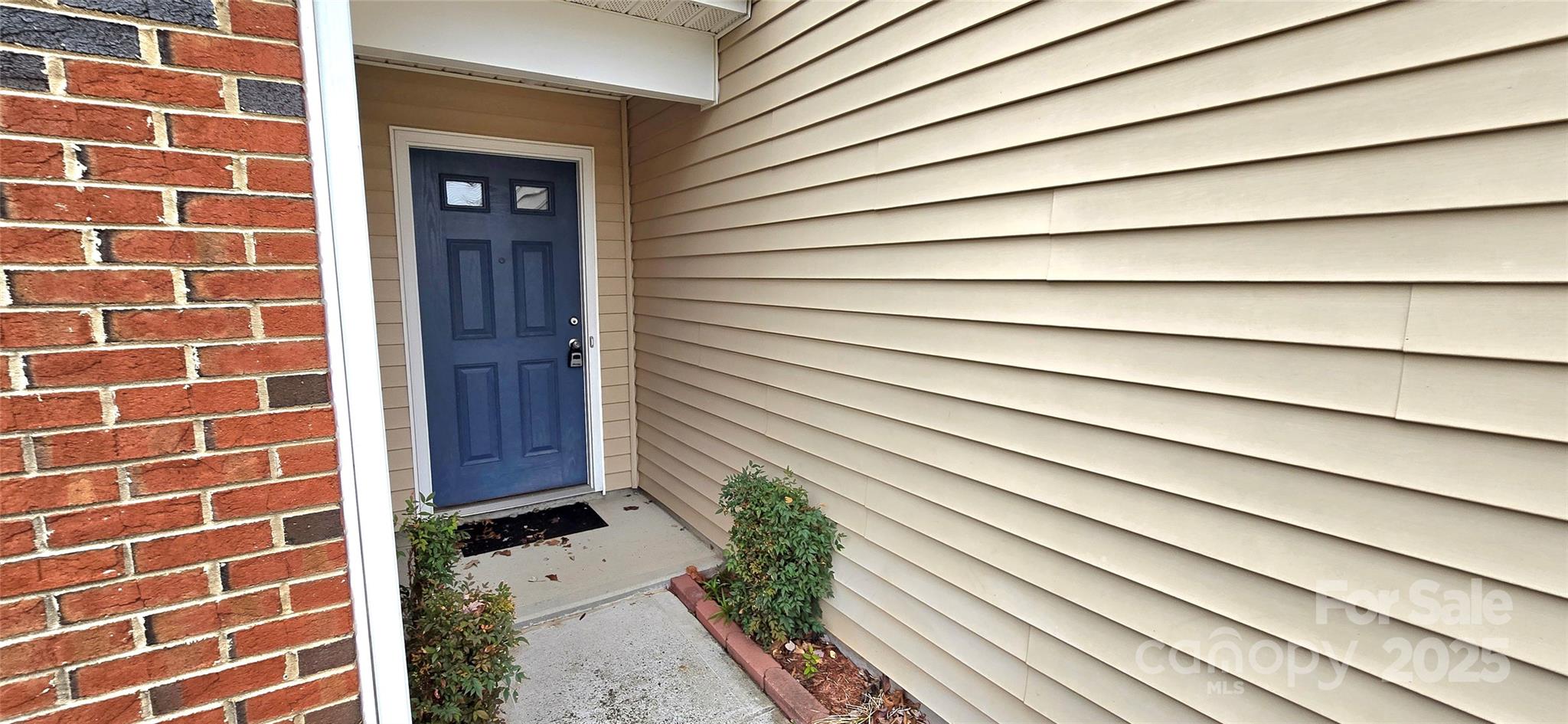 3220 Ernest Russell Court