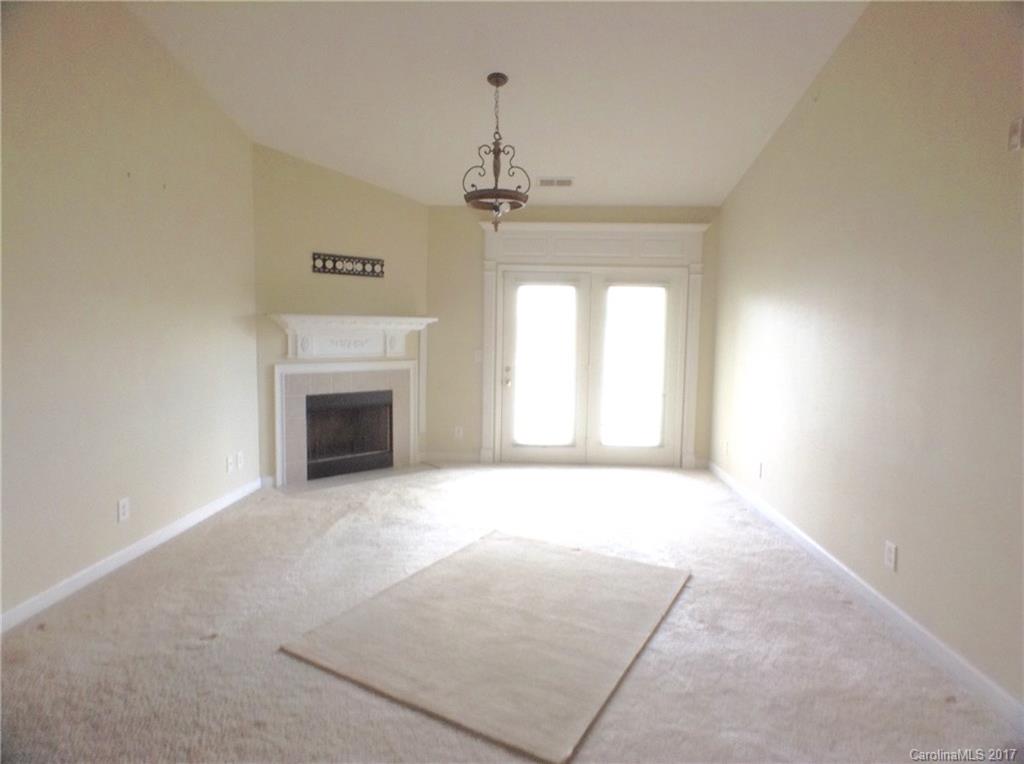 Alexander Chase - Residential Lease