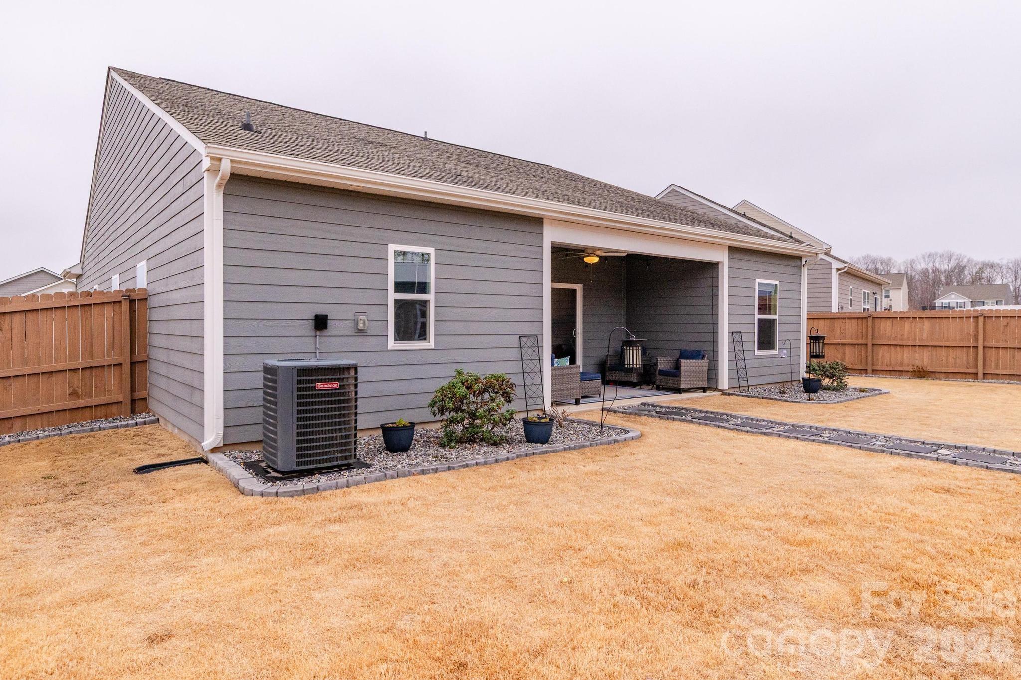 Colonial Crossing - Residential