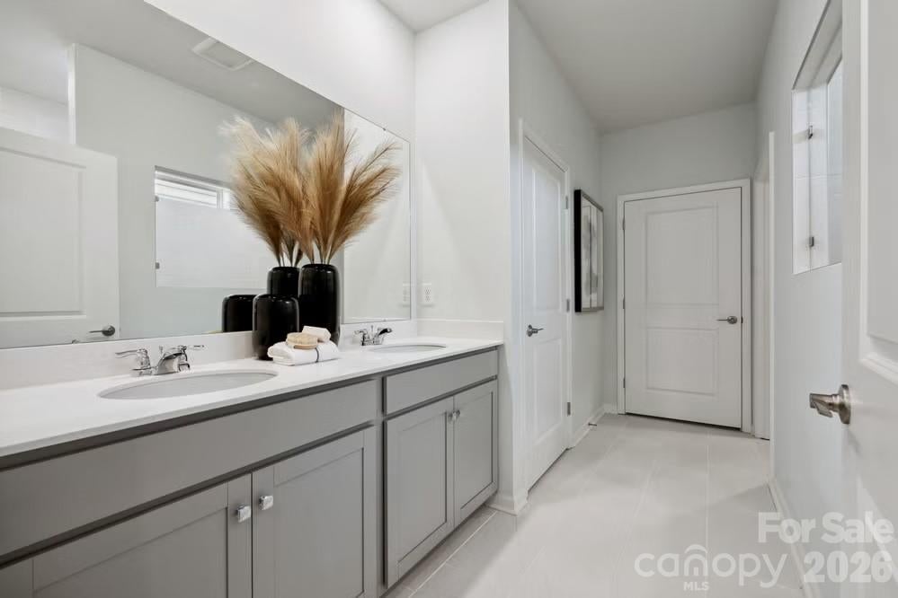 1010 Eva Jean Lane 65