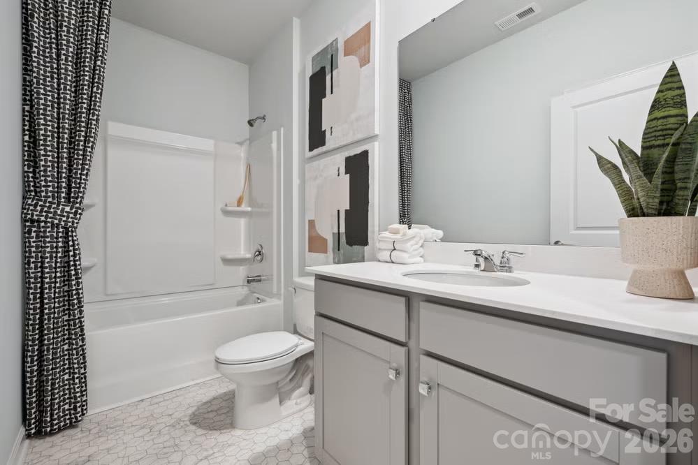 1010 Eva Jean Lane 65