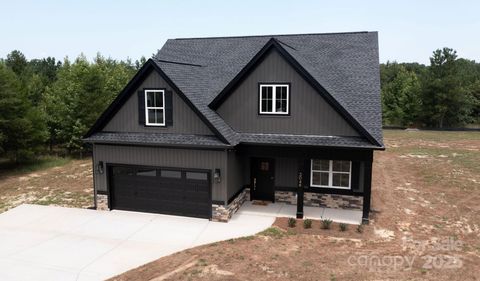 Photo of 3046 Meadowcrest Drive #69, Clover, SC 29710 (MLS # 4327029)