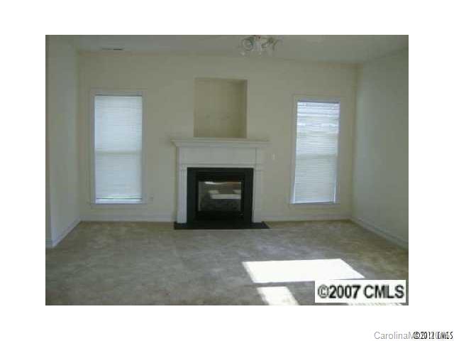 Mckenzie Place - Residential Lease