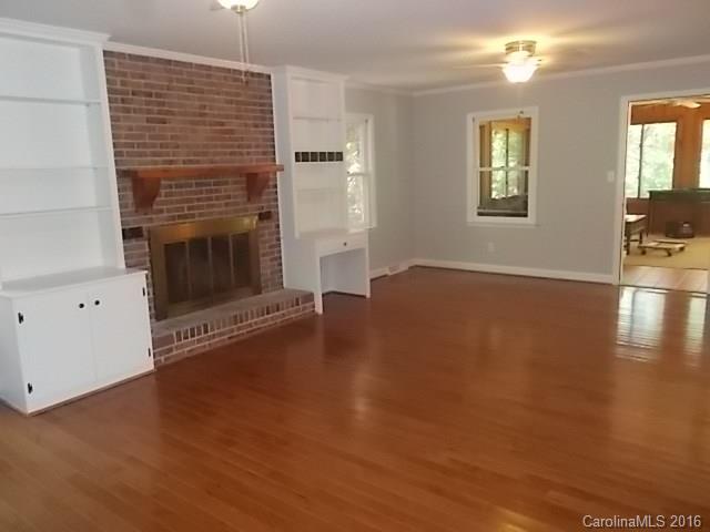 Country Club Estates - Residential