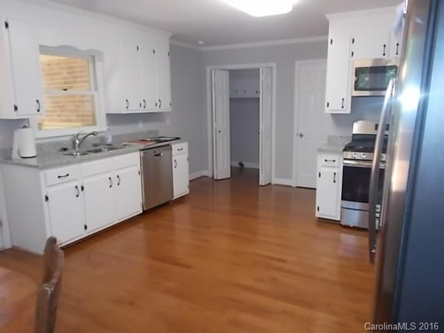 Country Club Estates - Residential