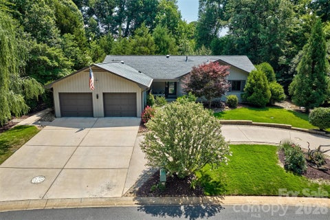 Photo of 4 Catawba Ridge Court, Lake Wylie, SC 29710 (MLS # 4393018)