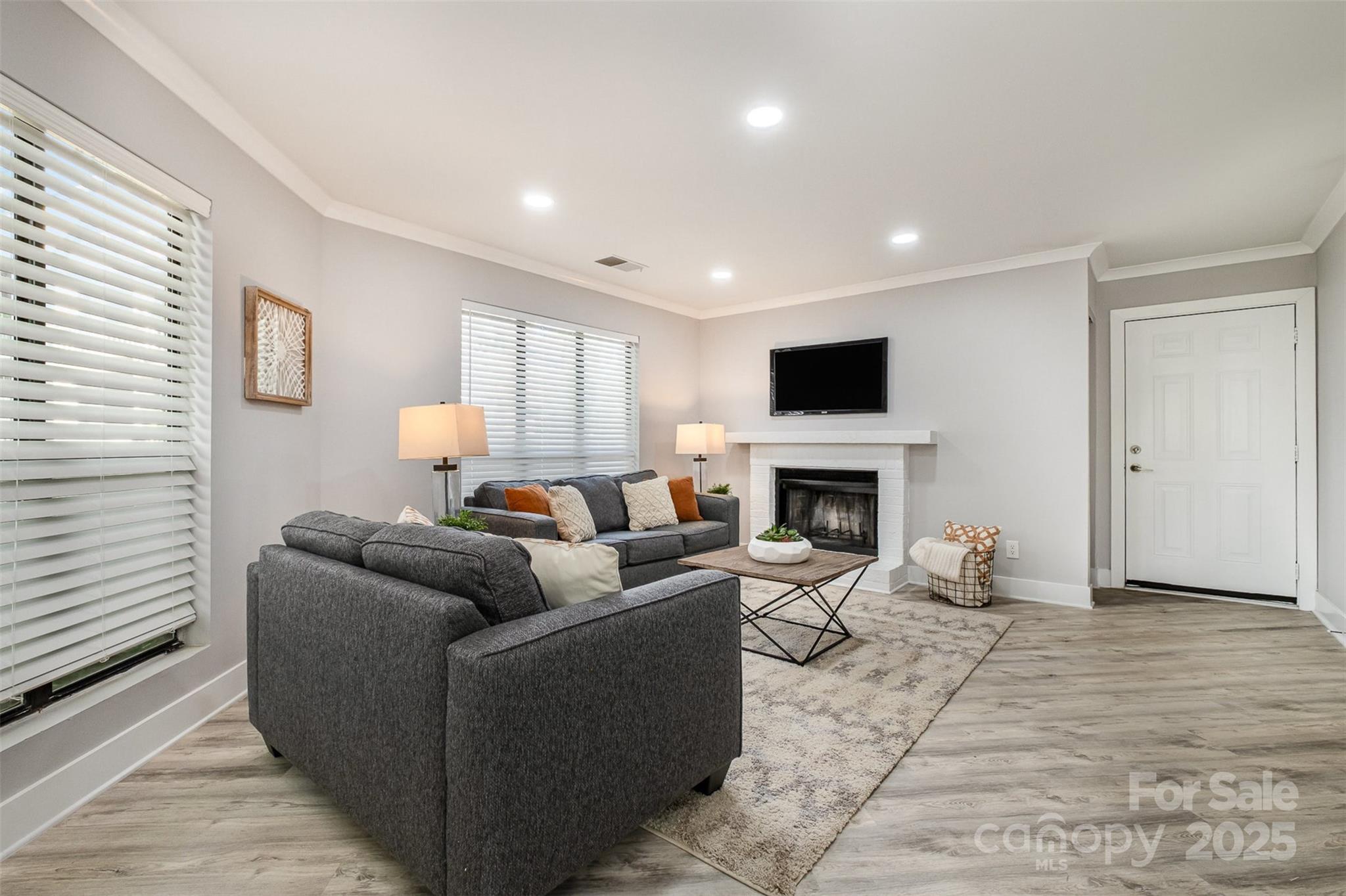 8135 Cedar Glen Drive