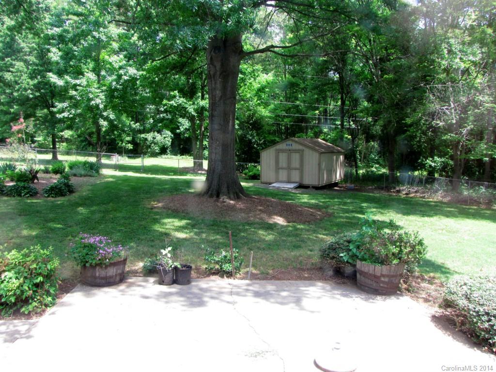 Steeleberry Acres - Residential Lease