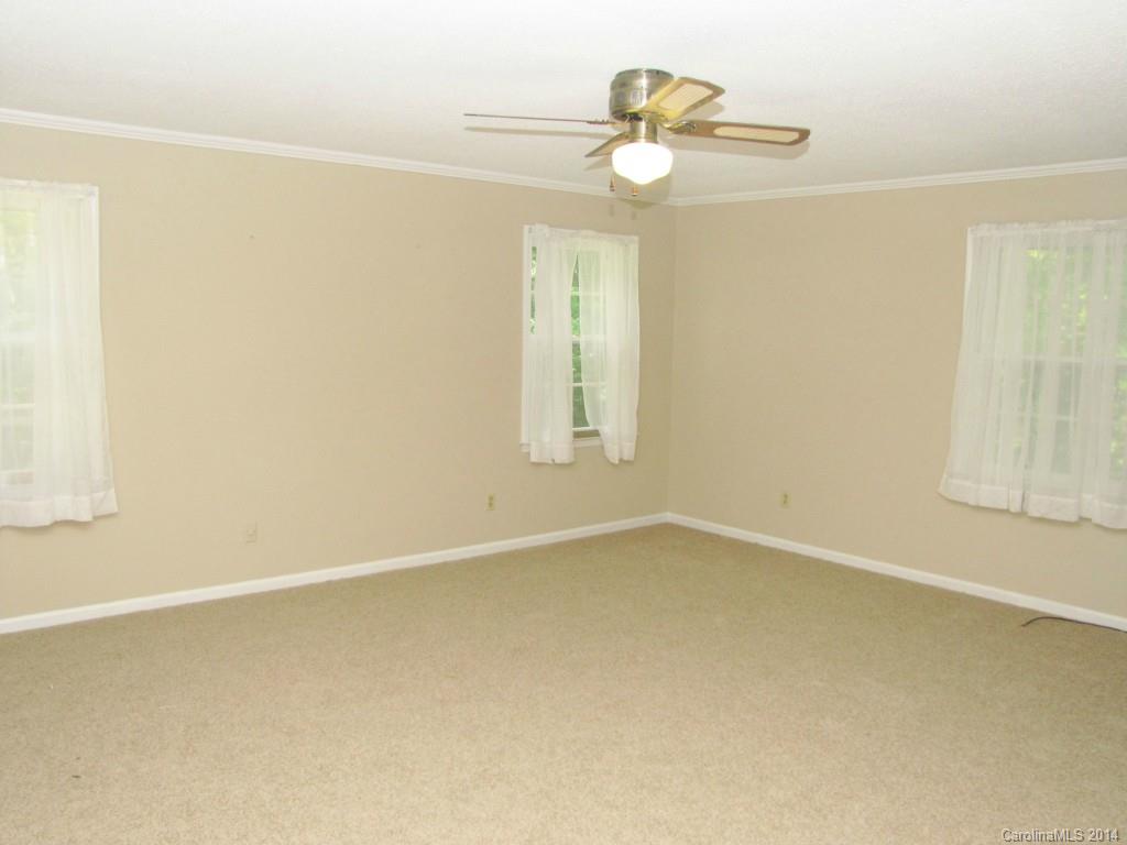 Steeleberry Acres - Residential Lease