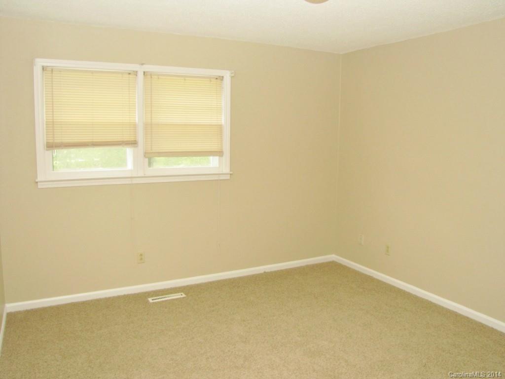 Steeleberry Acres - Residential Lease